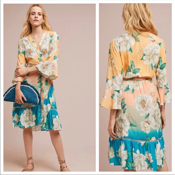 🆕NWT Farm Rio Wrap Dress -Anthropologie exclusive - Picture 3 of 8